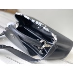 𝐋𝐎𝐔𝐈𝐒 𝐕𝐔𝐈𝐓𝐓𝐎𝐍   M51783