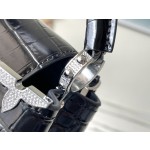 𝐋𝐎𝐔𝐈𝐒 𝐕𝐔𝐈𝐓𝐓𝐎𝐍   M51783