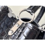 𝐋𝐎𝐔𝐈𝐒 𝐕𝐔𝐈𝐓𝐓𝐎𝐍   M51783