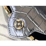 𝐋𝐎𝐔𝐈𝐒 𝐕𝐔𝐈𝐓𝐓𝐎𝐍   M51783