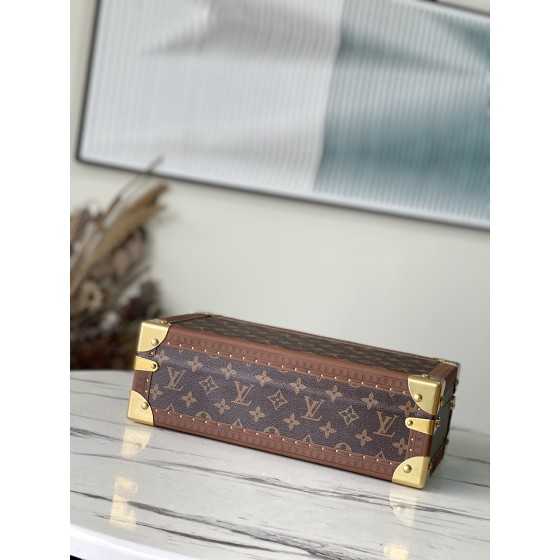 𝐋𝐎𝐔𝐈𝐒 𝐕𝐔𝐈𝐓𝐓𝐎𝐍   M47641