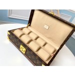 𝐋𝐎𝐔𝐈𝐒 𝐕𝐔𝐈𝐓𝐓𝐎𝐍     M47641