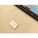 𝐋𝐎𝐔𝐈𝐒 𝐕𝐔𝐈𝐓𝐓𝐎𝐍     M47641