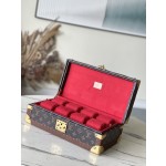 𝐋𝐎𝐔𝐈𝐒 𝐕𝐔𝐈𝐓𝐓𝐎𝐍     M47641