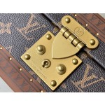 𝐋𝐎𝐔𝐈𝐒 𝐕𝐔𝐈𝐓𝐓𝐎𝐍     M47641