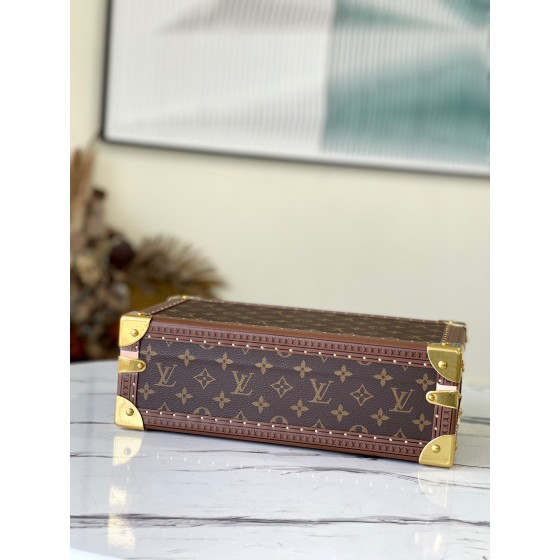 𝐋𝐎𝐔𝐈𝐒 𝐕𝐔𝐈𝐓𝐓𝐎𝐍     M47641