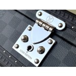 𝐋𝐎𝐔𝐈𝐒 𝐕𝐔𝐈𝐓𝐓𝐎𝐍     N48194