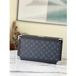 𝐋𝐎𝐔𝐈𝐒 𝐕𝐔𝐈𝐓𝐓𝐎𝐍     N48194