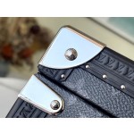 𝐋𝐎𝐔𝐈𝐒 𝐕𝐔𝐈𝐓𝐓𝐎𝐍     N48194