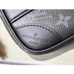 𝐋𝐎𝐔𝐈𝐒 𝐕𝐔𝐈𝐓𝐓𝐎𝐍     M82076