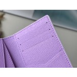 𝐋𝐎𝐔𝐈𝐒 𝐕𝐔𝐈𝐓𝐓𝐎𝐍    M82024