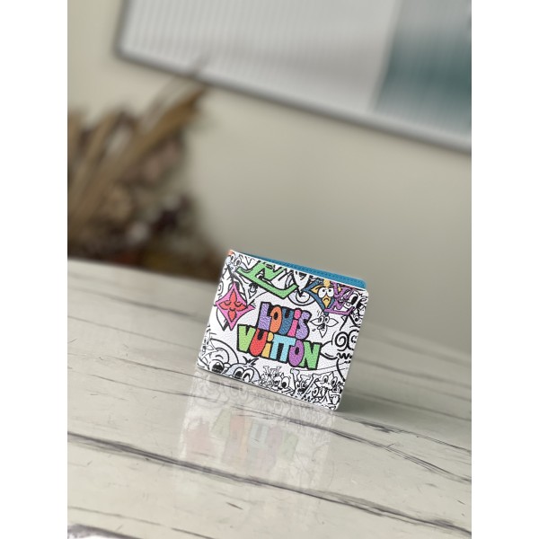 𝐋𝐎𝐔𝐈𝐒 𝐕𝐔𝐈𝐓𝐓𝐎𝐍   M82023