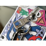 𝐋𝐎𝐔𝐈𝐒 𝐕𝐔𝐈𝐓𝐓𝐎𝐍   M82008