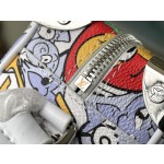 𝐋𝐎𝐔𝐈𝐒 𝐕𝐔𝐈𝐓𝐓𝐎𝐍   M82008