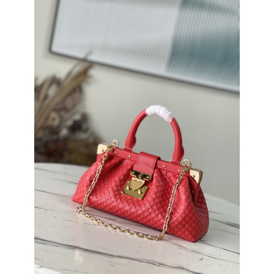 𝐋𝐎𝐔𝐈𝐒 𝐕𝐔𝐈𝐓𝐓𝐎𝐍    M22327