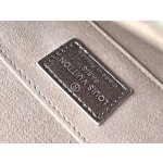 𝐋𝐎𝐔𝐈𝐒 𝐕𝐔𝐈𝐓𝐓𝐎𝐍    M21740