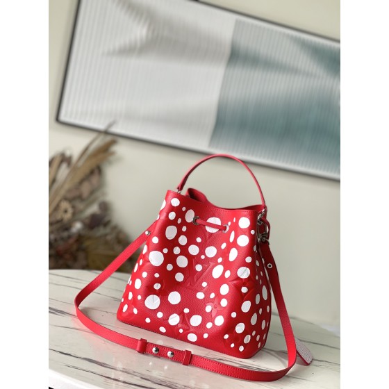 𝐋𝐎𝐔𝐈𝐒 𝐕𝐔𝐈𝐓𝐓𝐎𝐍     M46413