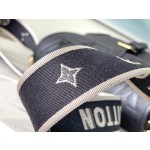 𝐋𝐎𝐔𝐈𝐒 𝐕𝐔𝐈𝐓𝐓𝐎𝐍   M46386