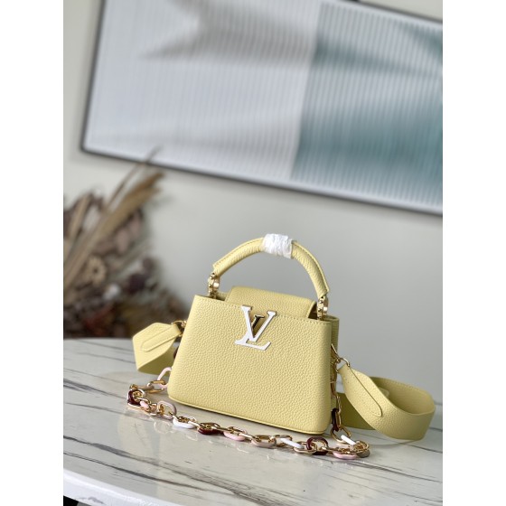 𝐋𝐎𝐔𝐈𝐒 𝐕𝐔𝐈𝐓𝐓𝐎𝐍    M21798