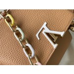 𝐋𝐎𝐔𝐈𝐒 𝐕𝐔𝐈𝐓𝐓𝐎𝐍     M21652