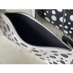 𝐋𝐎𝐔𝐈𝐒 𝐕𝐔𝐈𝐓𝐓𝐎𝐍    M46390