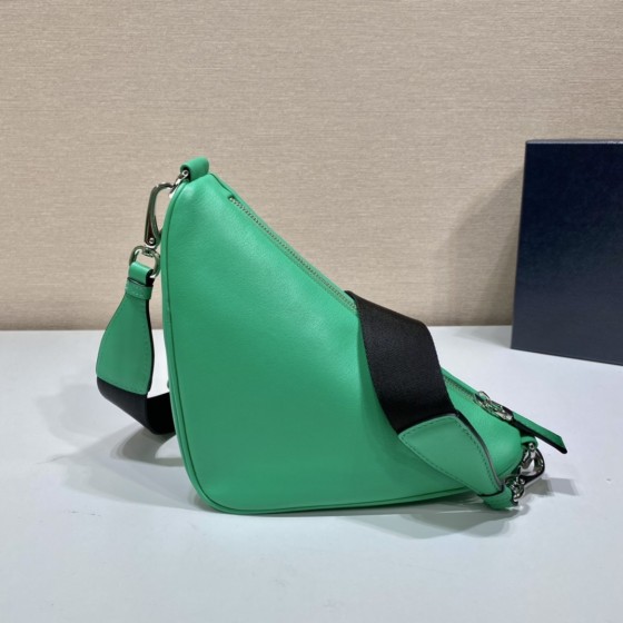 𝐏𝐑𝐀𝐃𝐀 Triangle Crossbody Bag 1BH190