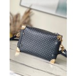 𝐋𝐎𝐔𝐈𝐒 𝐕𝐔𝐈𝐓𝐓𝐎𝐍   M46358