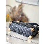 𝐋𝐎𝐔𝐈𝐒 𝐕𝐔𝐈𝐓𝐓𝐎𝐍   M46358