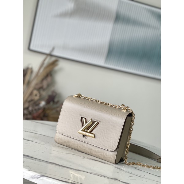 𝐋𝐎𝐔𝐈𝐒 𝐕𝐔𝐈𝐓𝐓𝐎𝐍   M21112