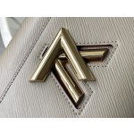 𝐋𝐎𝐔𝐈𝐒 𝐕𝐔𝐈𝐓𝐓𝐎𝐍   M21112