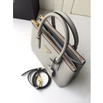 𝐏𝐑𝐀𝐃𝐀 1BA232 Handbag