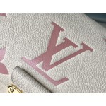 𝐋𝐎𝐔𝐈𝐒 𝐕𝐔𝐈𝐓𝐓𝐎𝐍    M46393