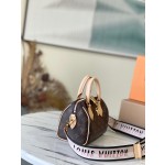 𝐋𝐎𝐔𝐈𝐒 𝐕𝐔𝐈𝐓𝐓𝐎𝐍    M45957