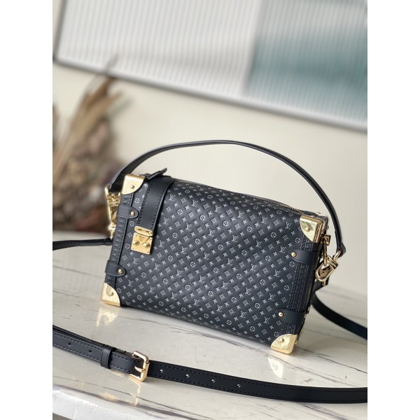 𝐋𝐎𝐔𝐈𝐒 𝐕𝐔𝐈𝐓𝐓𝐎𝐍   M46358