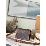 𝐋𝐎𝐔𝐈𝐒 𝐕𝐔𝐈𝐓𝐓𝐎𝐍   M45959