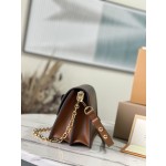 𝐋𝐎𝐔𝐈𝐒 𝐕𝐔𝐈𝐓𝐓𝐎𝐍    M45958