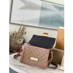 𝐋𝐎𝐔𝐈𝐒 𝐕𝐔𝐈𝐓𝐓𝐎𝐍    M45958