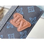 𝐋𝐎𝐔𝐈𝐒 𝐕𝐔𝐈𝐓𝐓𝐎𝐍    M81789