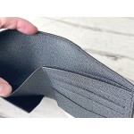 𝐋𝐎𝐔𝐈𝐒 𝐕𝐔𝐈𝐓𝐓𝐎𝐍     M81821