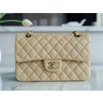 𝐂𝐇𝐀𝐍𝐄𝐋 Classic Flap Italy 🇮🇹 The 𝗚𝗥" Original Lambskin 🐑 Classic Mouth Flap Bag Small Light Almond 🔆