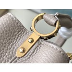 𝐋𝐎𝐔𝐈𝐒 𝐕𝐔𝐈𝐓𝐓𝐎𝐍  M48865