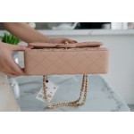 𝐂𝐇𝐀𝐍𝐄𝐋 Classic Flap Italy 🇮🇹 The 𝗚𝗥" Original Lambskin 🐑 Classic Mouth Flap Bag Small Milk Tea Apricot 🔆