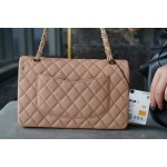 𝐂𝐇𝐀𝐍𝐄𝐋 Classic Flap Italy 🇮🇹 The 𝗚𝗥" Original Lambskin 🐑 Classic Flap Bag Medium Milk Tea Apricot