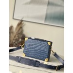 𝐋𝐎𝐔𝐈𝐒 𝐕𝐔𝐈𝐓𝐓𝐎𝐍   M59351