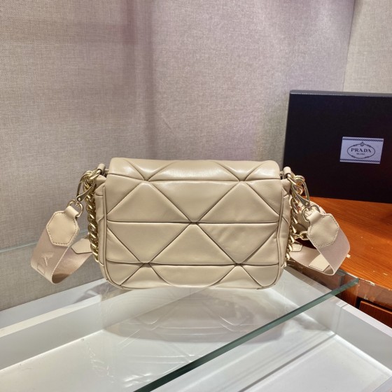 𝐏𝐑𝐀𝐃𝐀 The new three-in-one 1BD292