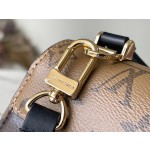 𝐋𝐎𝐔𝐈𝐒 𝐕𝐔𝐈𝐓𝐓𝐎𝐍    M46548