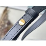 𝐋𝐎𝐔𝐈𝐒 𝐕𝐔𝐈𝐓𝐓𝐎𝐍    M46548