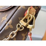 𝐋𝐎𝐔𝐈𝐒 𝐕𝐔𝐈𝐓𝐓𝐎𝐍     M81911