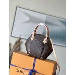 𝐋𝐎𝐔𝐈𝐒 𝐕𝐔𝐈𝐓𝐓𝐎𝐍     M46196