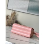 𝐋𝐎𝐔𝐈𝐒 𝐕𝐔𝐈𝐓𝐓𝐎𝐍    M21605